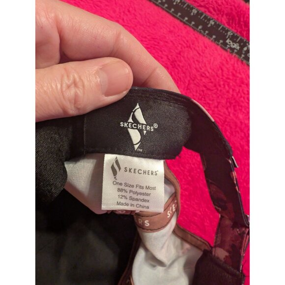 Skechers Floral Baseball Cap Hat Black Red Mauve Adjustable Performance Women's - Picture 2 of 8